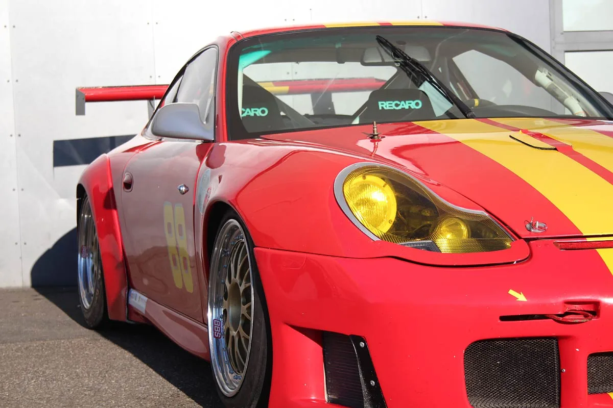1999 Porsche 911 GT3 R, 12/30