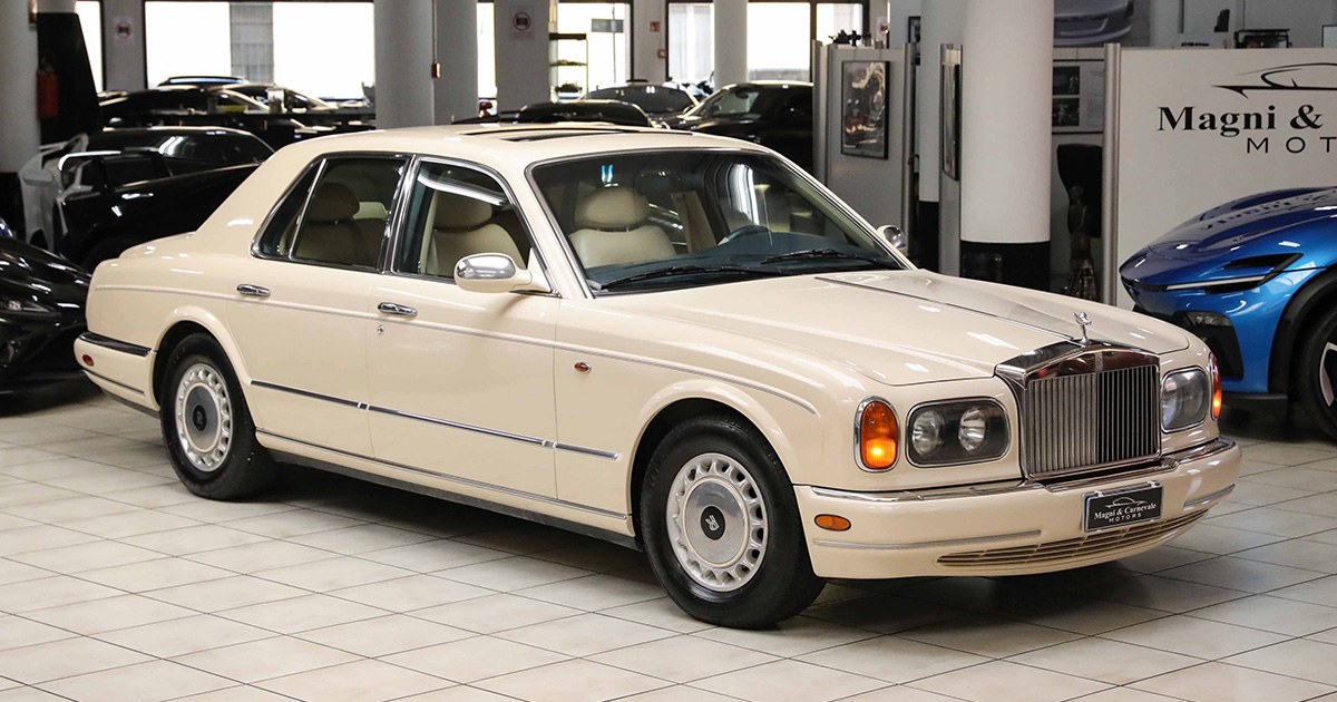 1999 Rolls-Royce Silver Seraph proposée par un concessionnaire spécialisé à Milan, Italie, photo principale