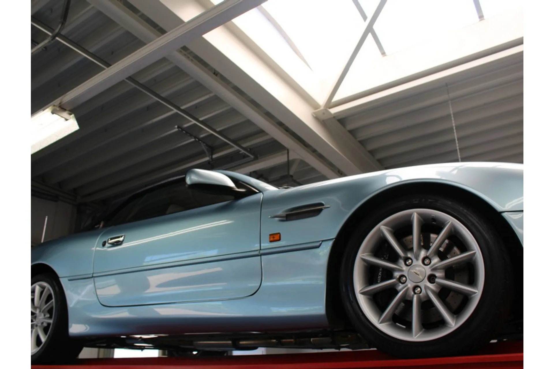 2000 Aston Martin DB7 Vantage Volante, 7/30