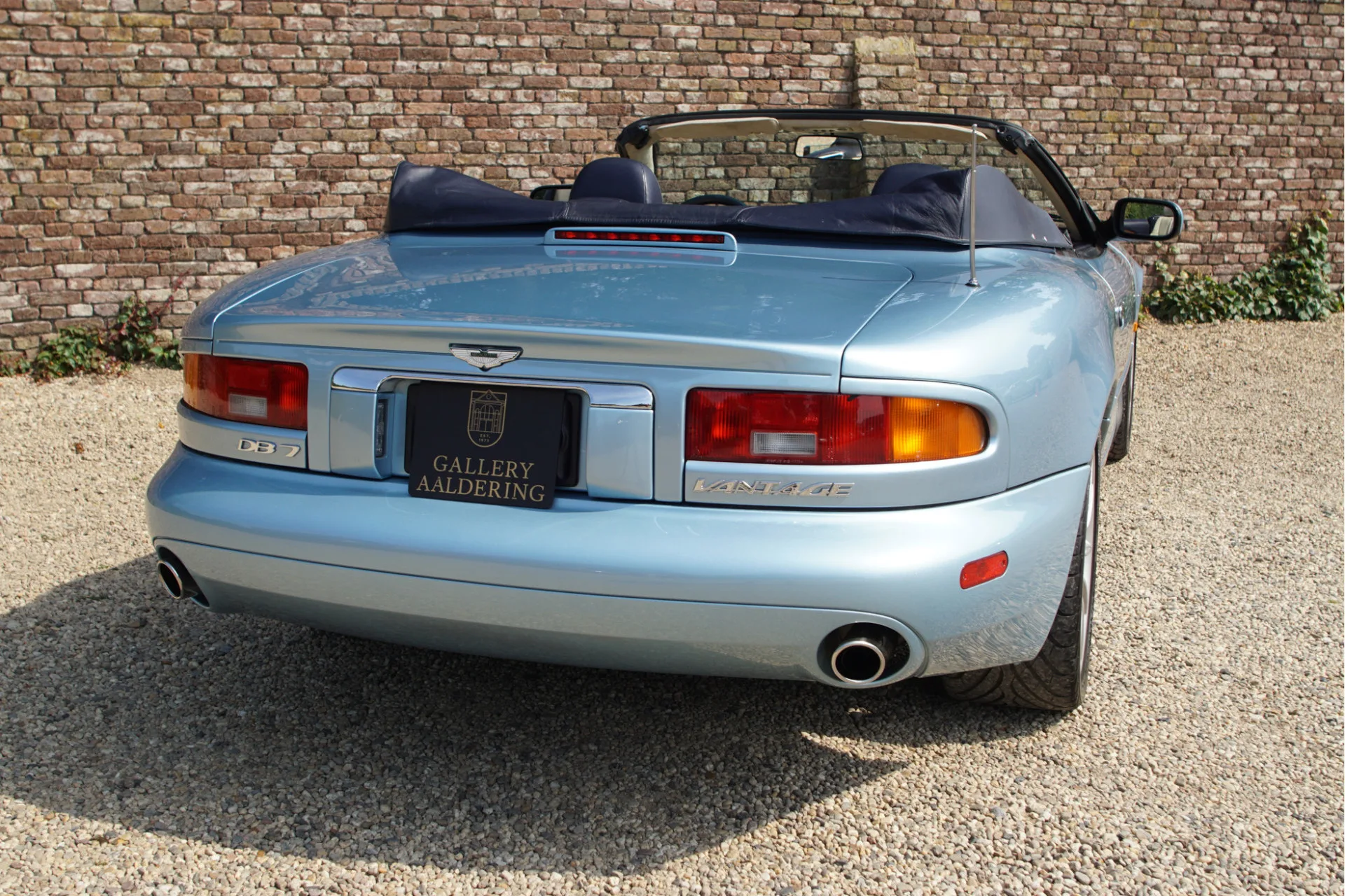 2000 Aston Martin DB7 Vantage Volante, 15/30