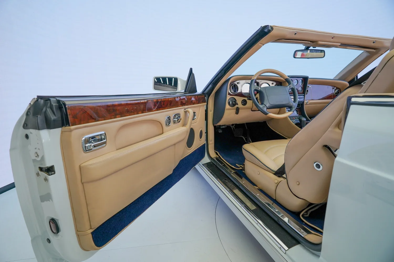 2000 Bentley Azure, 2/15