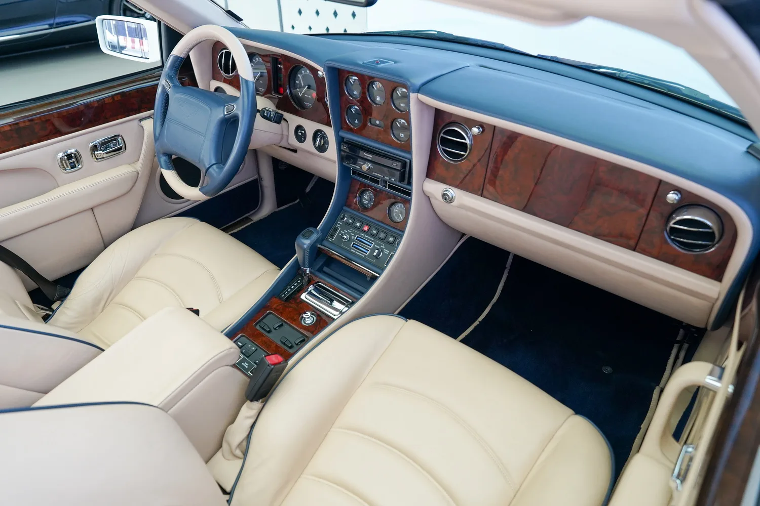 2000 Bentley Azure, 7/15