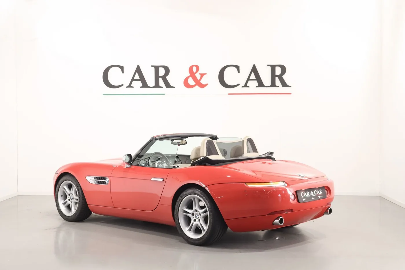 2000 BMW Z8 angeboten von einem Supersportwagenhändler in Zibido San Giacomo, Italien, Foto 2 von 17