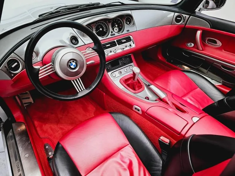 2000 BMW Z8, 2/20
