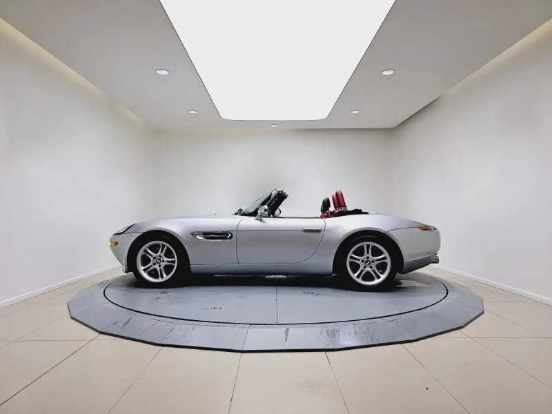 2000 BMW Z8, 4/20