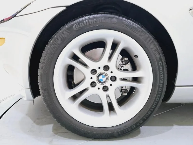 2000 BMW Z8, 9/20