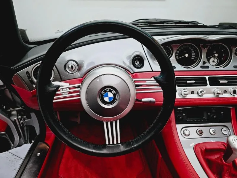 2000 BMW Z8, 18/20
