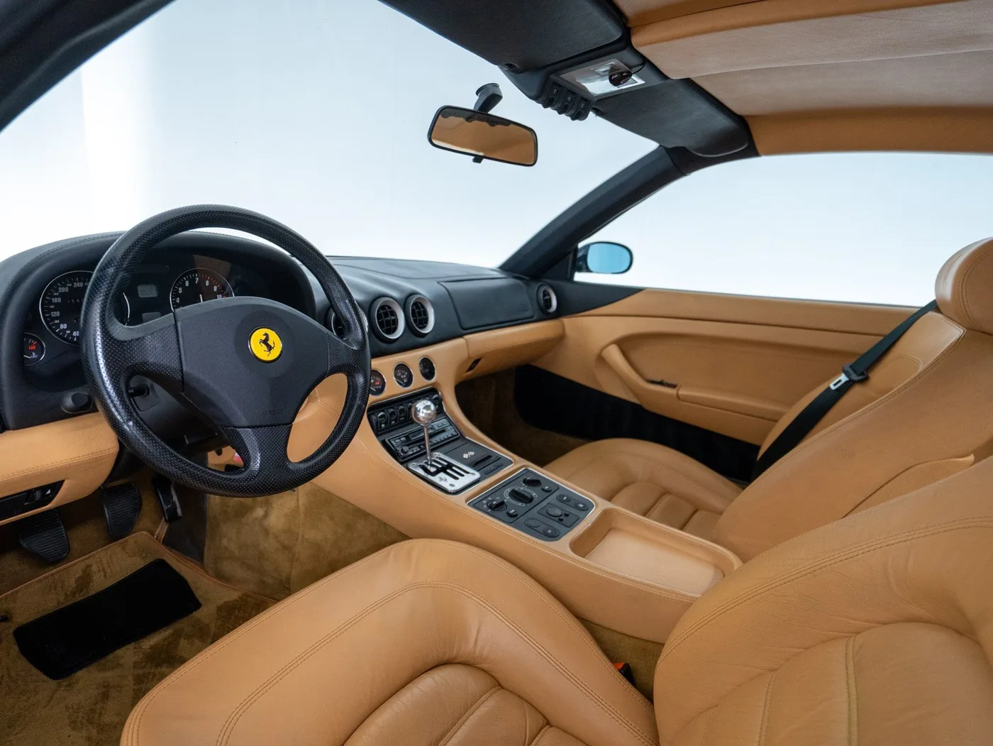 2000 Ferrari 456M GT offered by a specialist dealer in Singen, Germany, photo 19 of 25