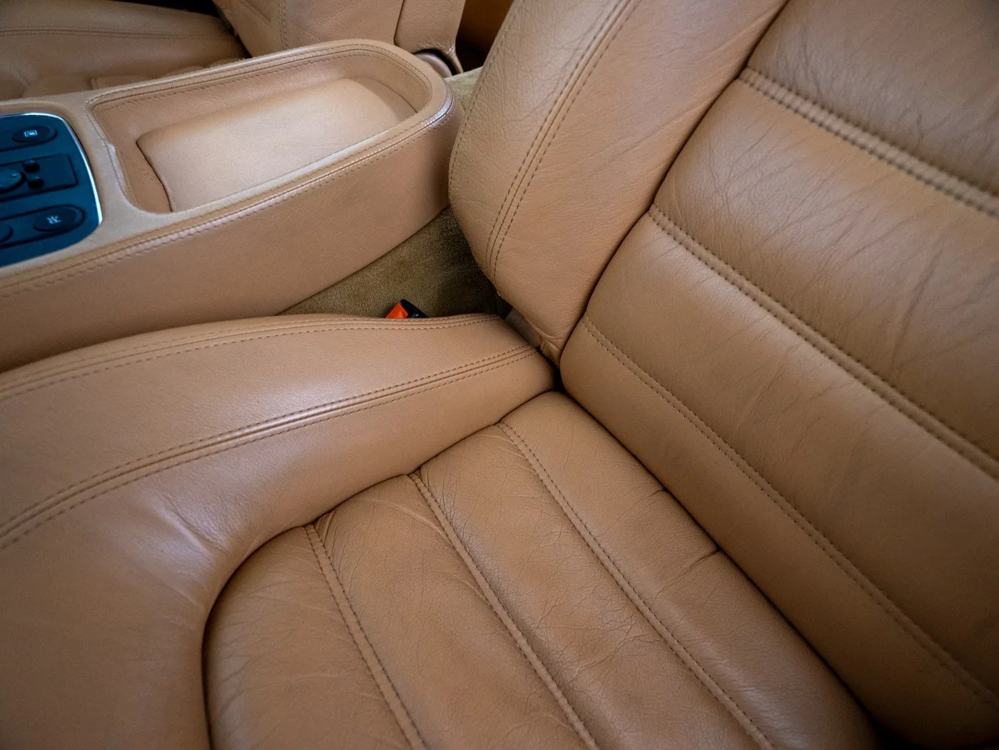 2000 Ferrari 456M GT offered by a specialist dealer in Singen, Germany, photo 22 of 25