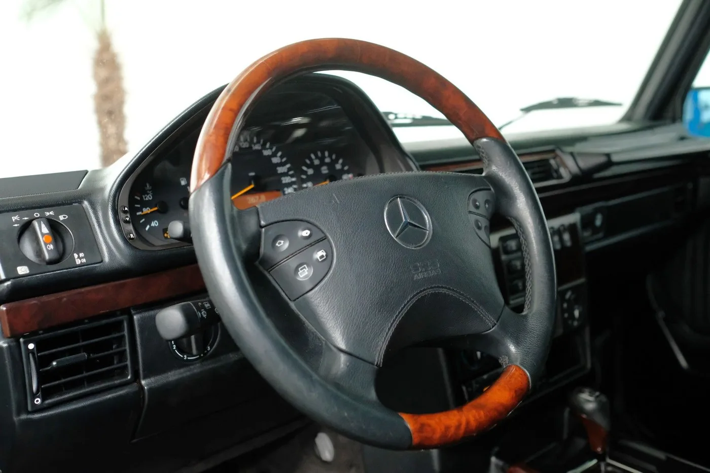 2000 Mercedes-Benz G 500 Short wheelbase proposée par un concessionnaire spécialisé à Nuremberg, Allemagne, photo 14 sur 15