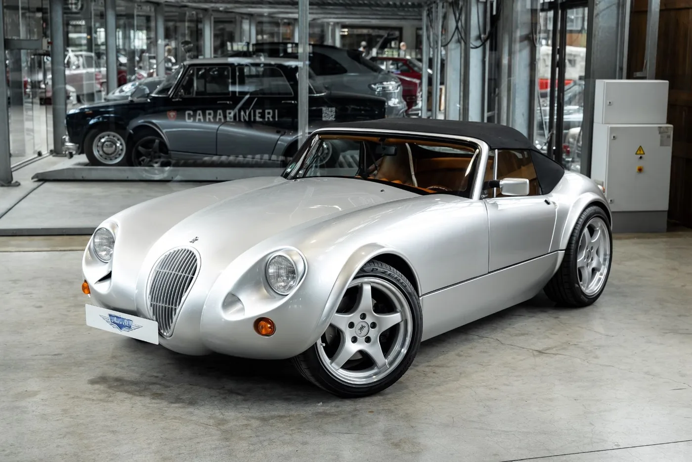 2000 Wiesmann MF3 Roadster offered by a specialist dealer in Neuss, Germany, photo 2 of 25