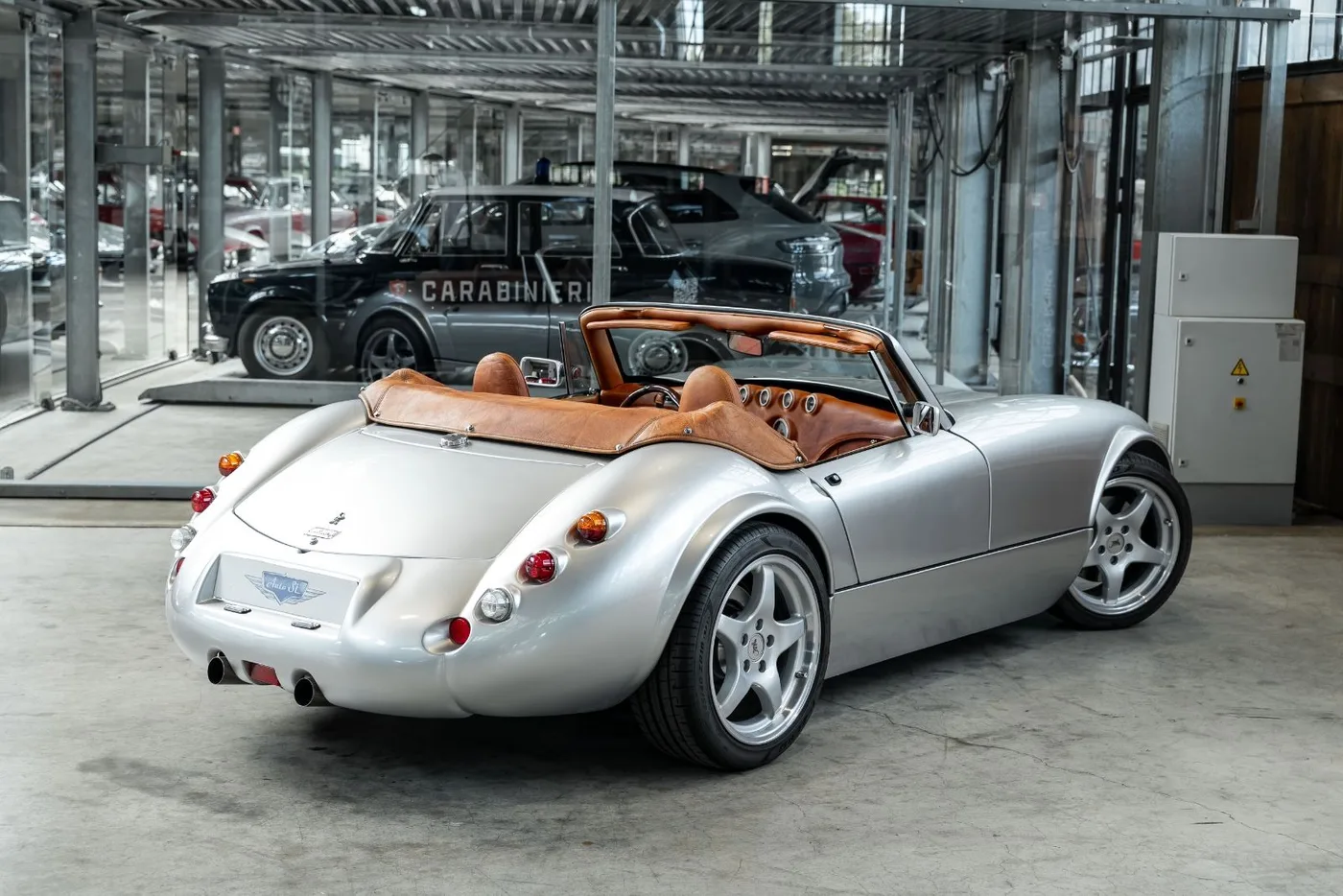 2000 Wiesmann MF3 Roadster offered by a specialist dealer in Neuss, Germany, photo 3 of 25