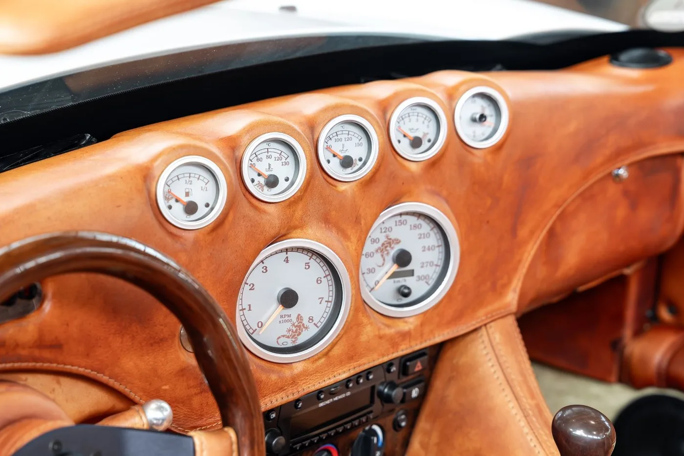 2000 Wiesmann MF3 Roadster offered by a specialist dealer in Neuss, Germany, photo 15 of 25