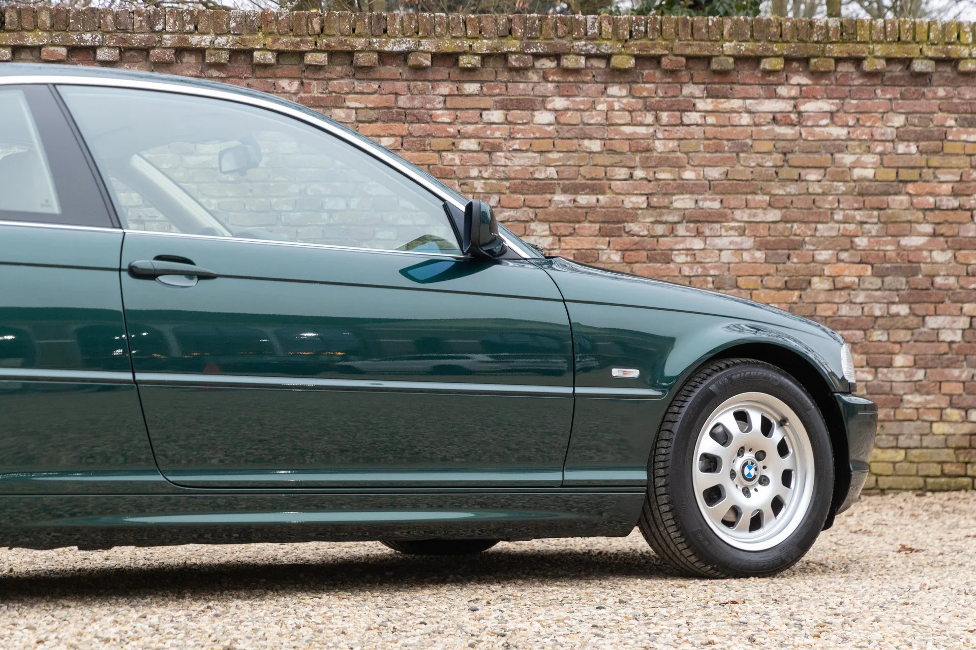 2001 BMW 3 Series 323Ci Coupé, 16/30