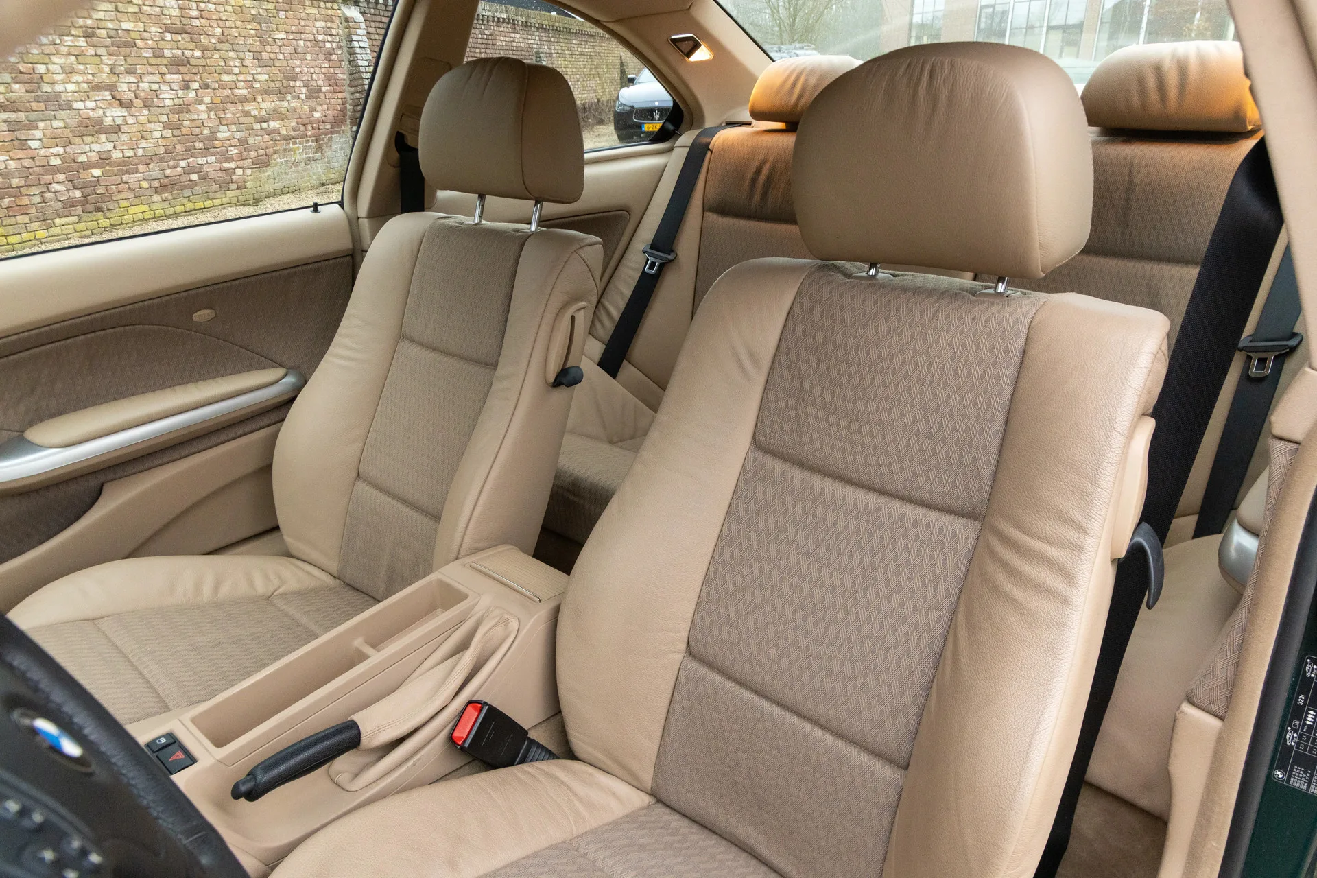 2001 BMW 3 Series 323Ci Coupé, 21/30