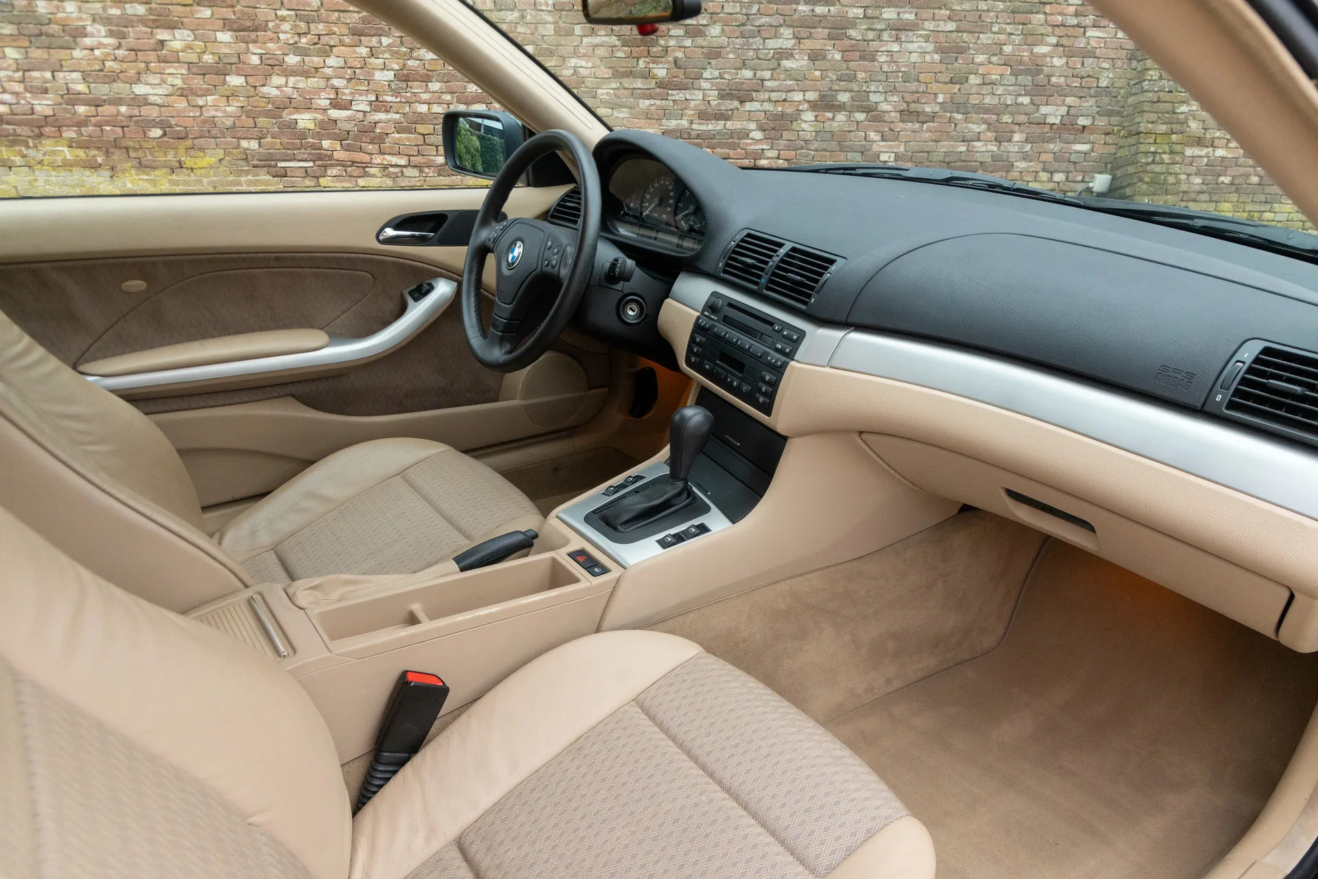 2001 BMW 3 Series 323Ci Coupé, 23/30