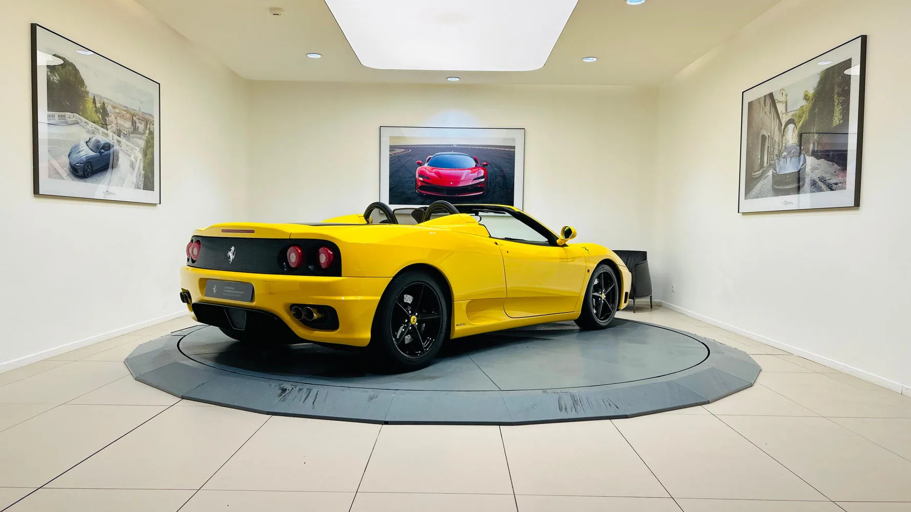 2001 Ferrari 360 Spider, 3/30