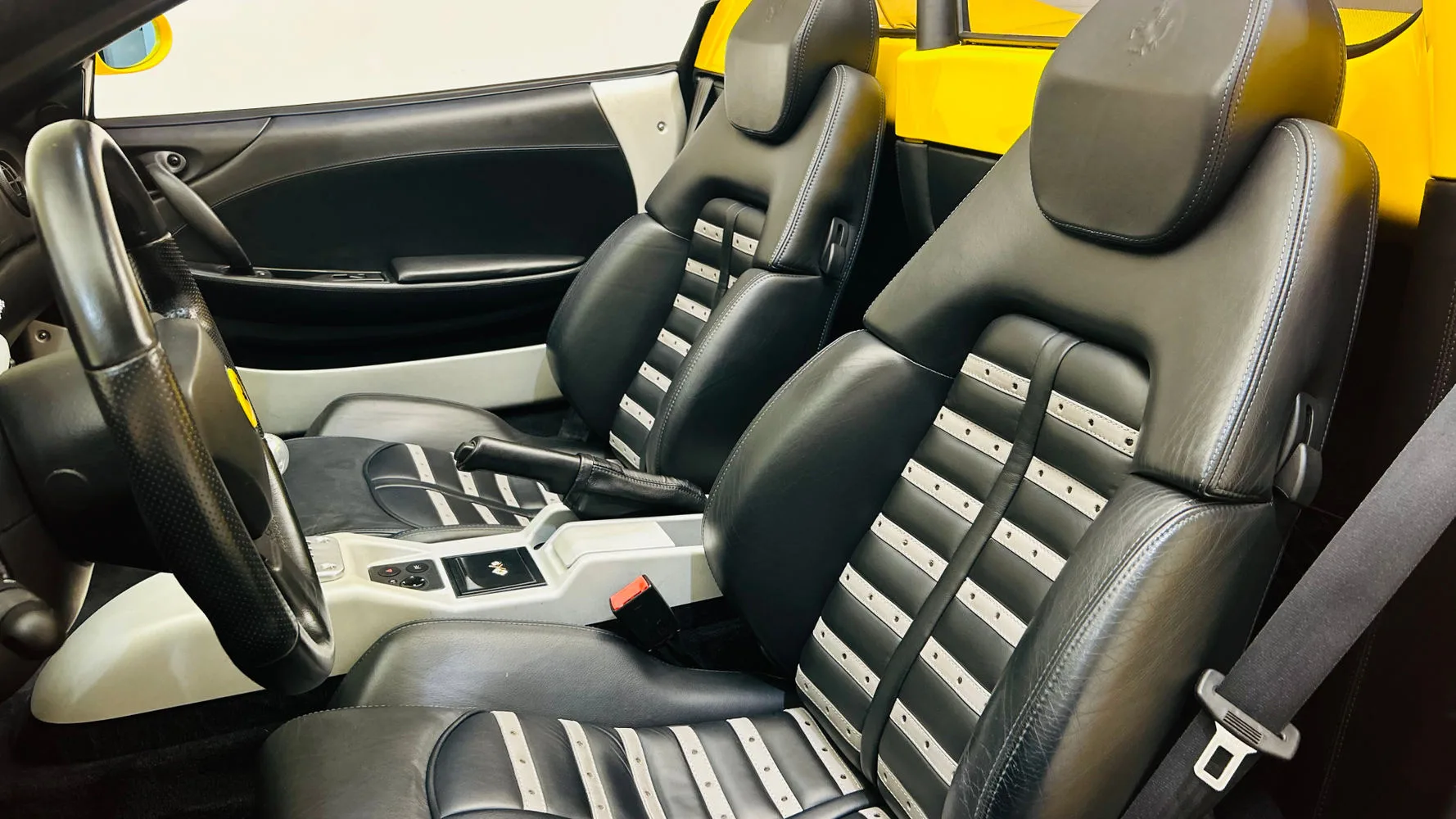 2001 Ferrari 360 Spider, 6/30