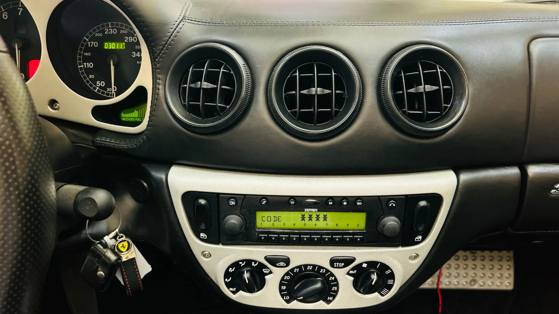2001 Ferrari 360 Spider, 10/30