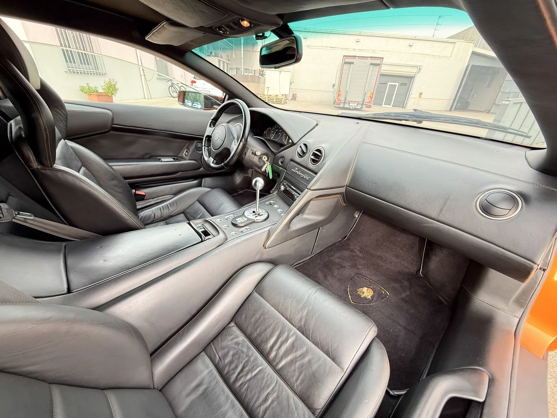 2001 Lamborghini Murciélago, 24/24