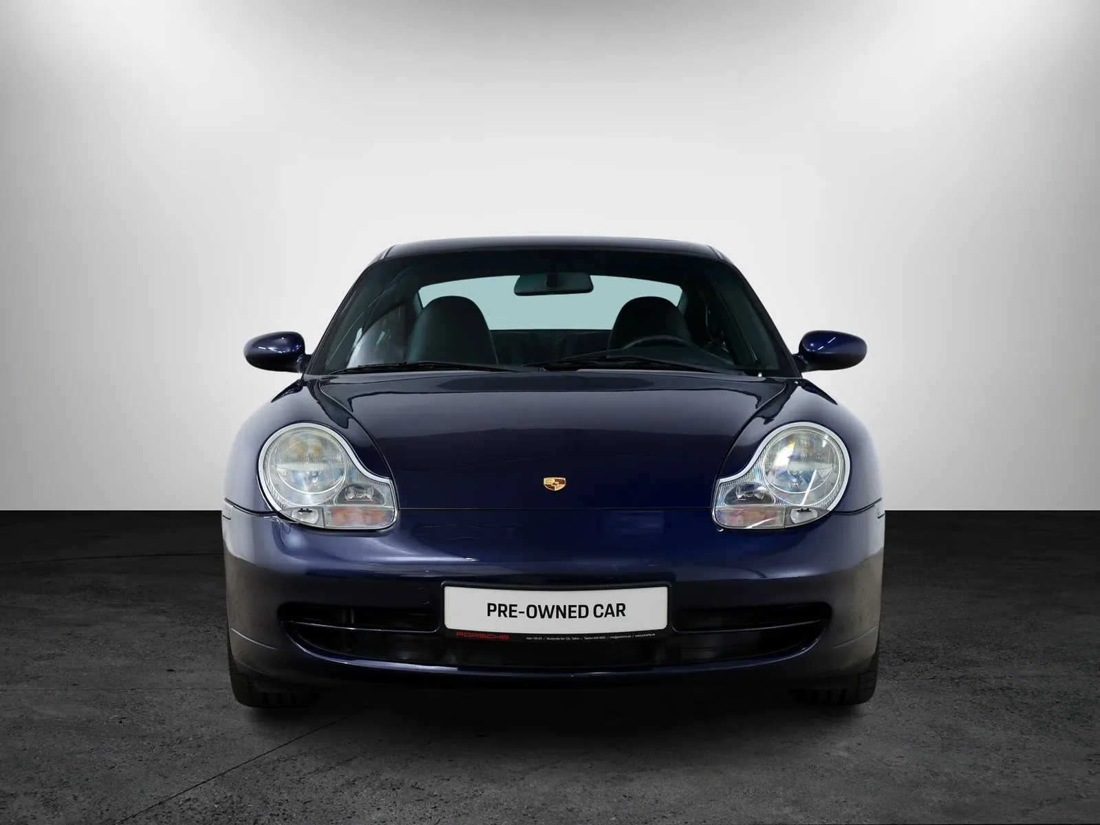 2001 Porsche 911 Carrera, 2/24