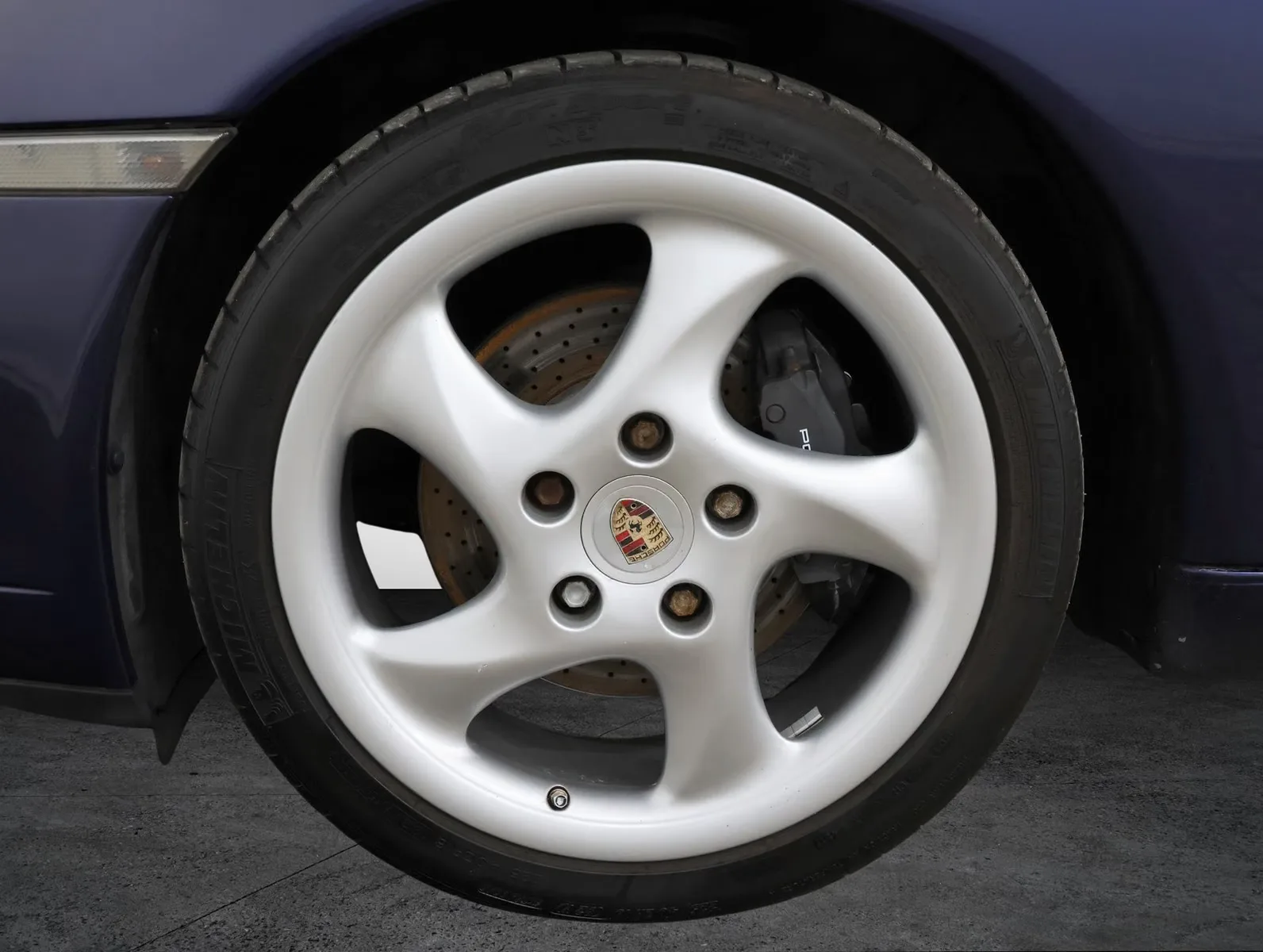 2001 Porsche 911 Carrera, 24/24