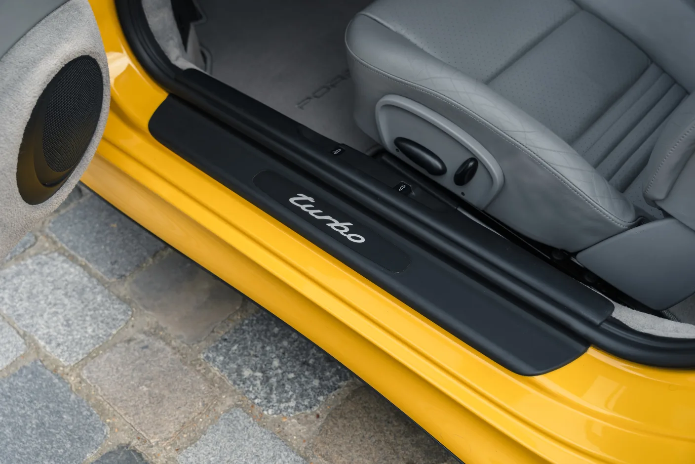 2001 Porsche 911 Turbo 996, 16/30