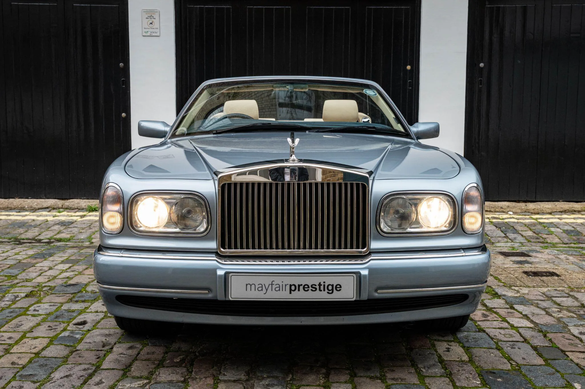 2001 Rolls-Royce Corniche V, 17/30