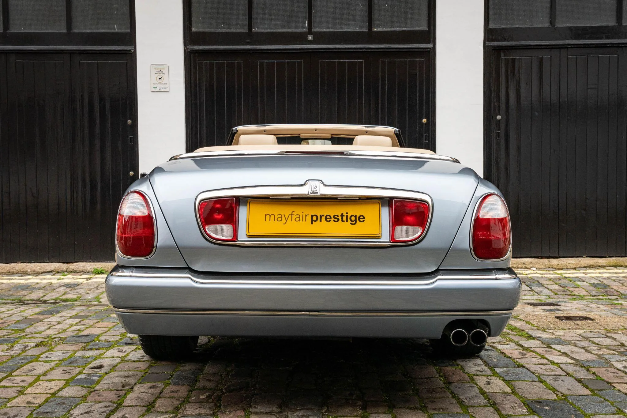 2001 Rolls-Royce Corniche V, 28/30