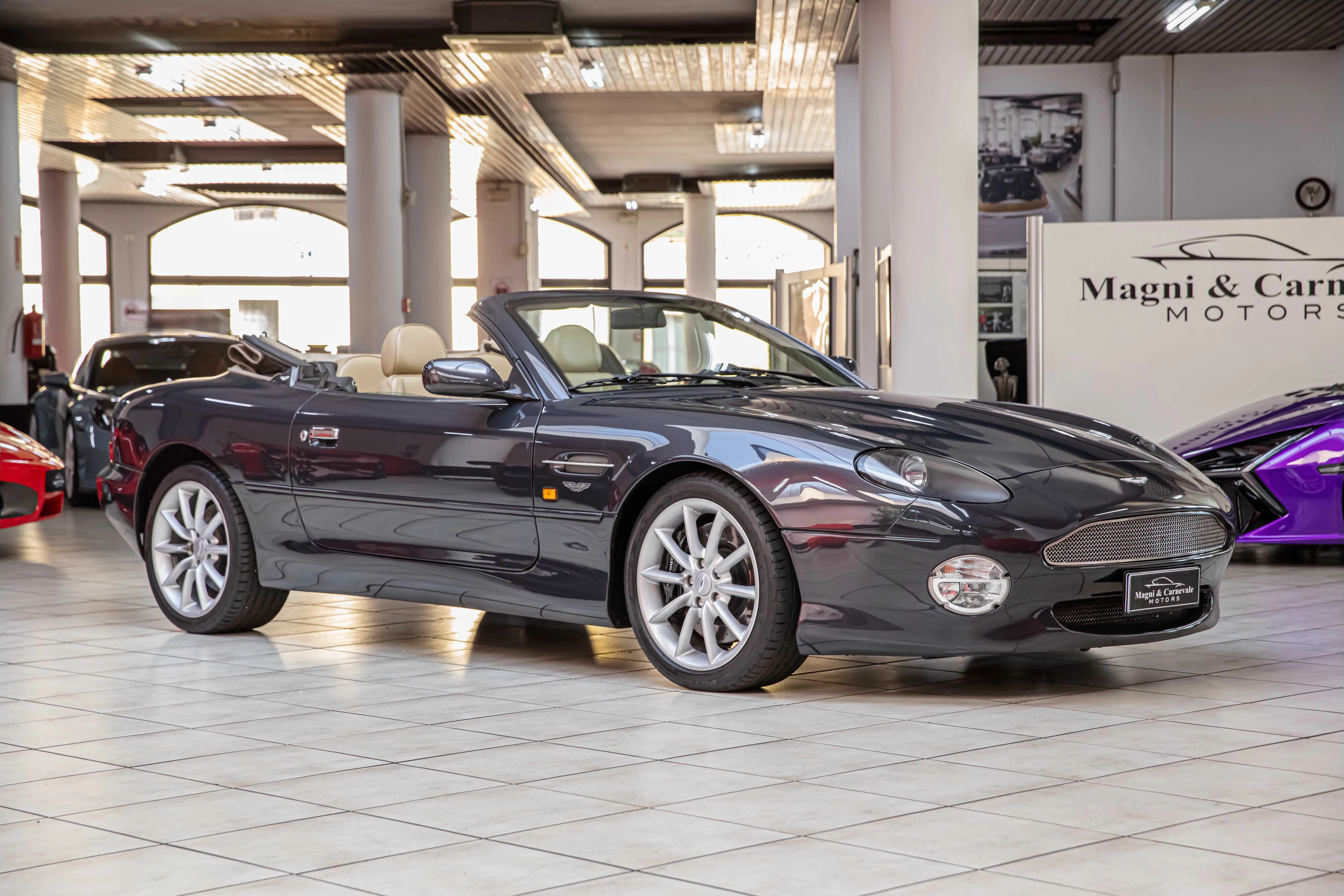 2002 Aston Martin DB7 Vantage Volante offered by a specialist dealer in Milan, Italy, main photo