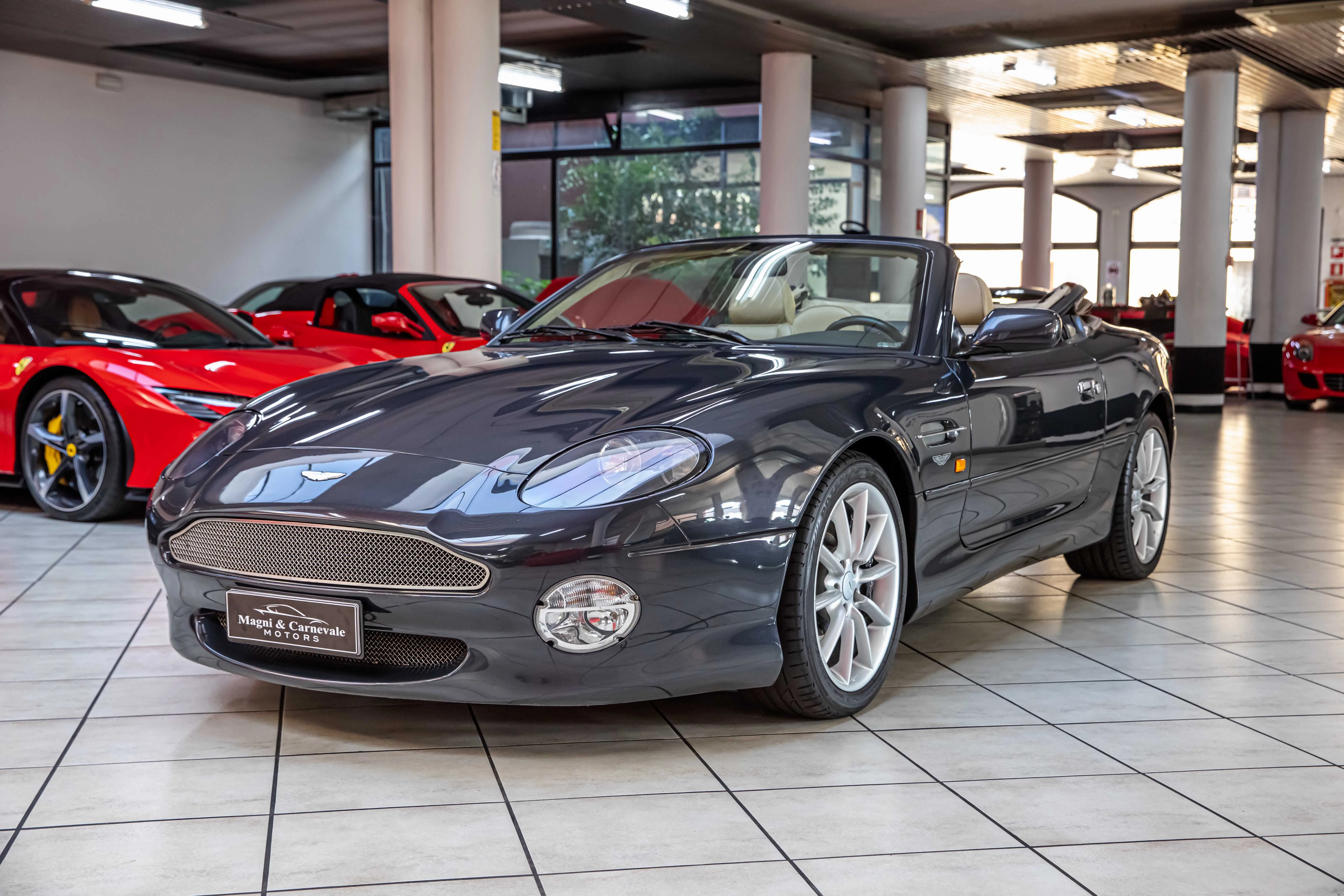 2002 Aston Martin DB7 Vantage Volante, 8/30