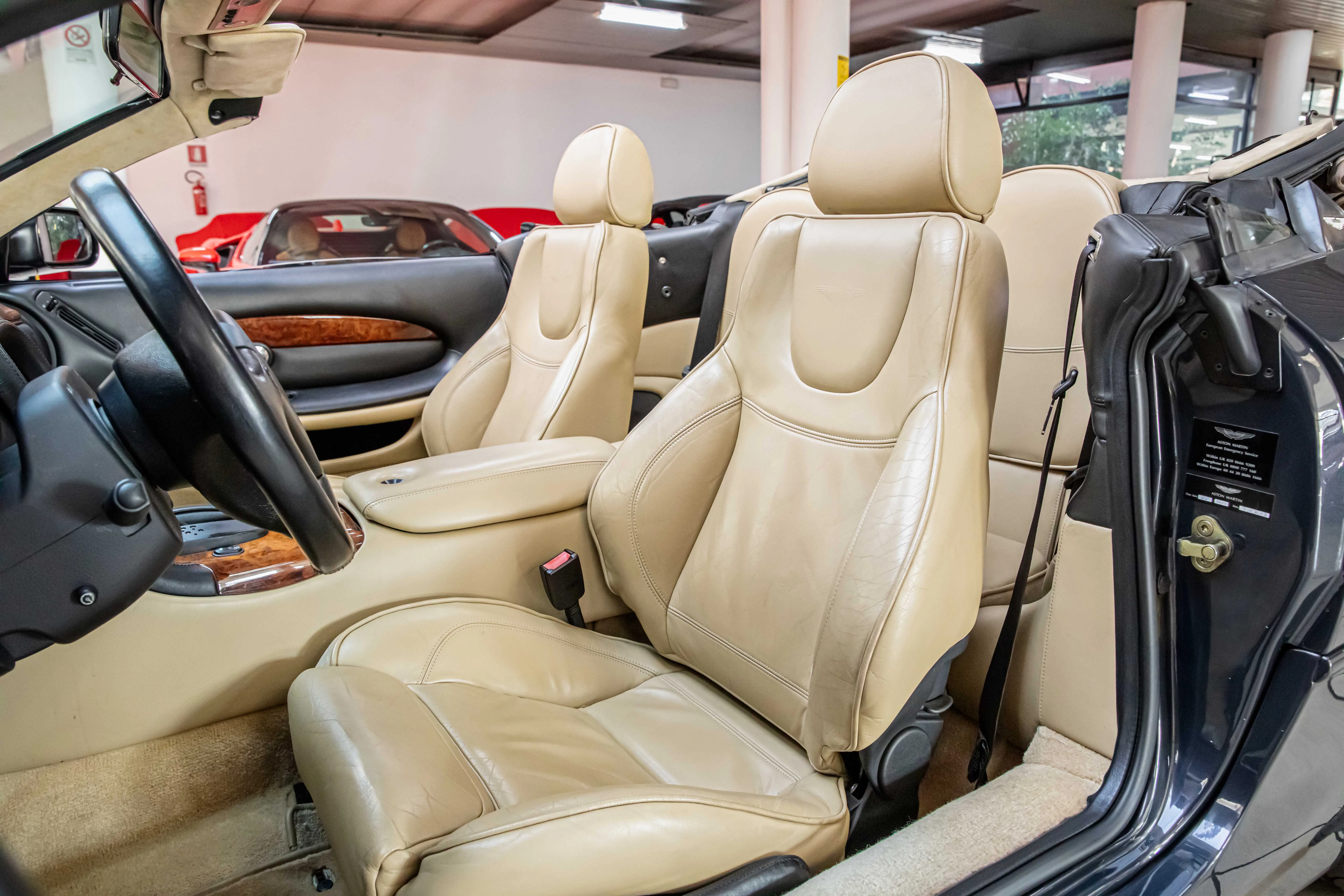 2002 Aston Martin DB7 Vantage Volante, 14/30