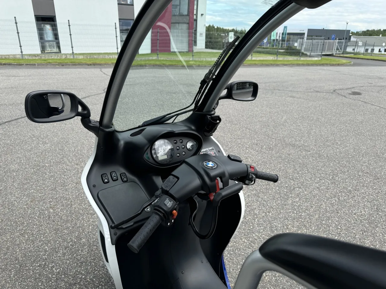 2002 BMW C1 125 angeboten von einem Fachhändler in Písek, Tschechien, Foto 8 von 20