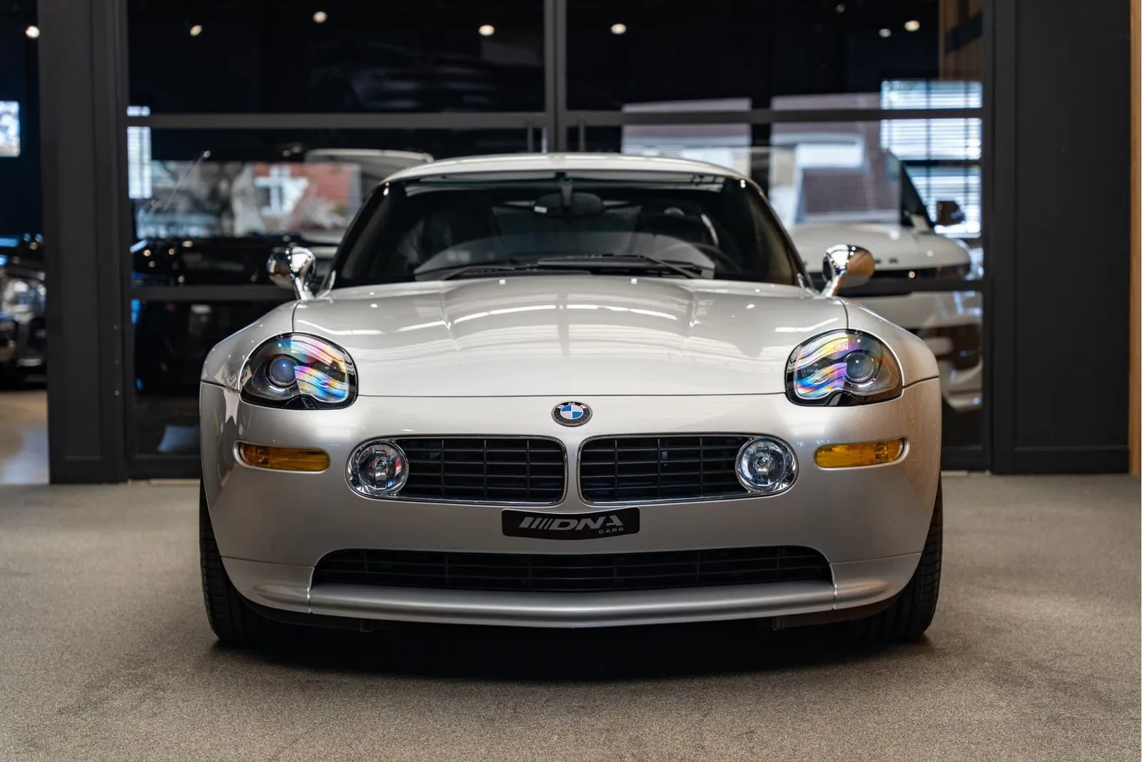 2002 BMW Z8, 3/30