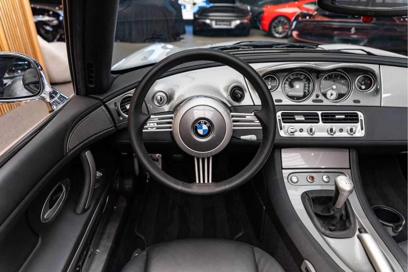 2002 BMW Z8, 9/30