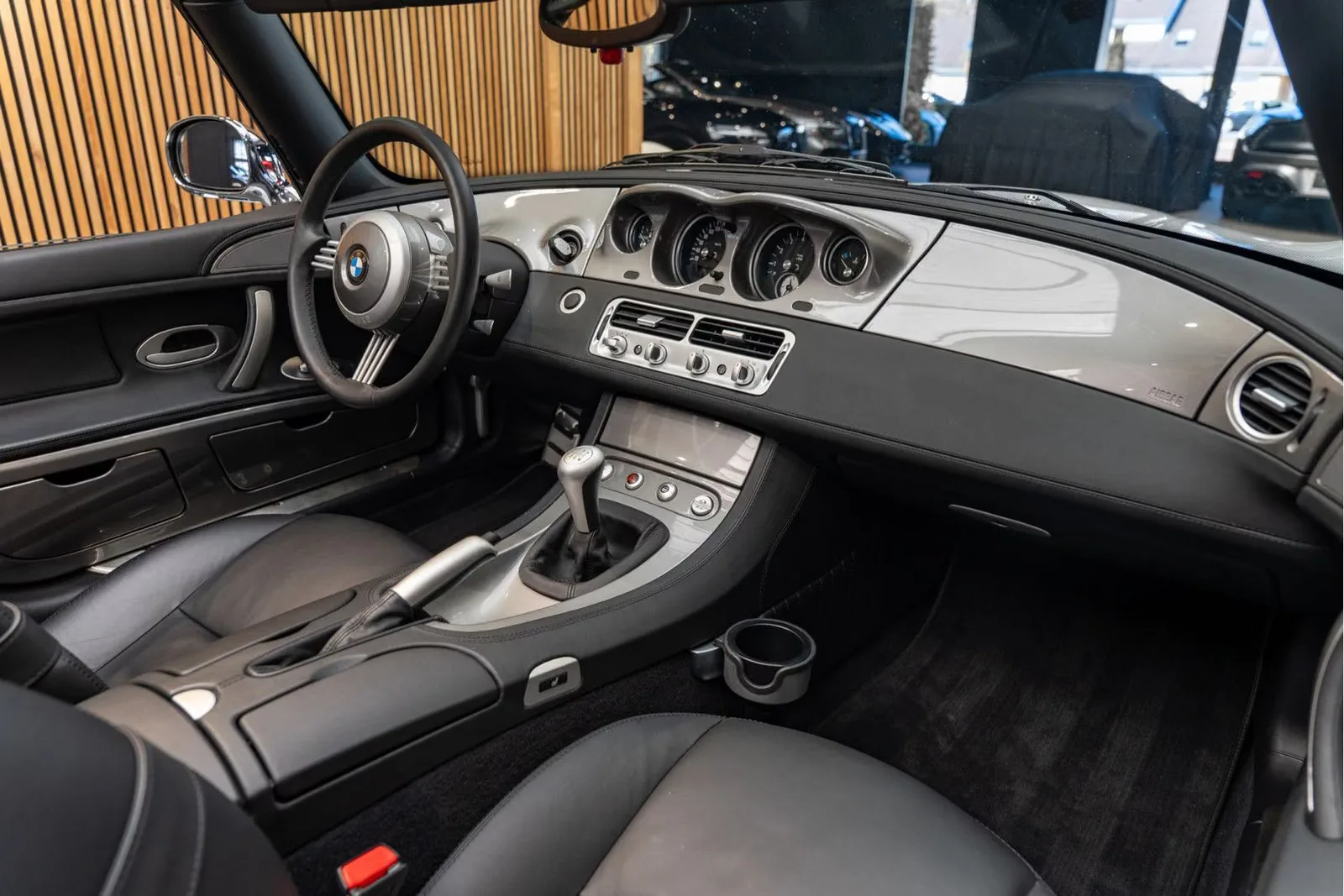 2002 BMW Z8, 10/30