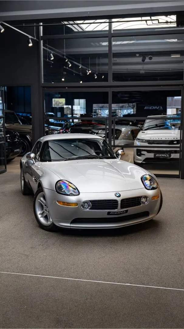 2002 BMW Z8, 28/30