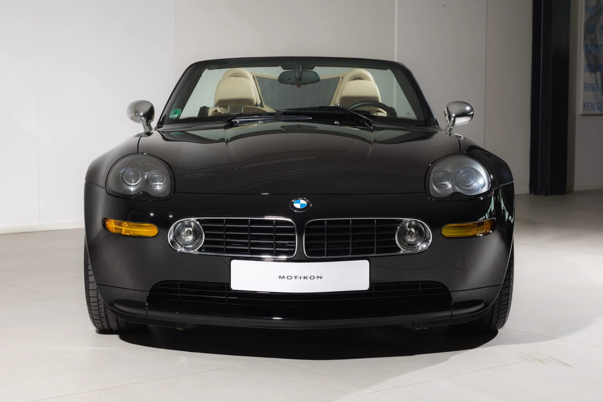 2002 BMW Z8, 12/27