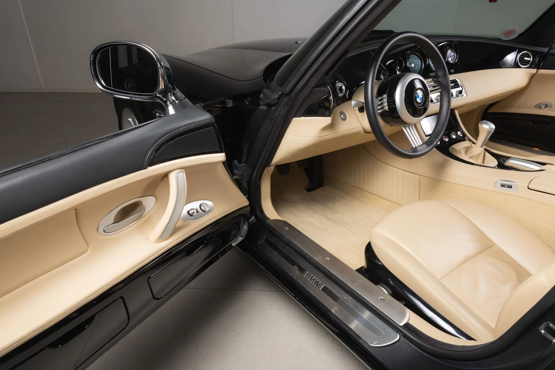 2002 BMW Z8, 13/27