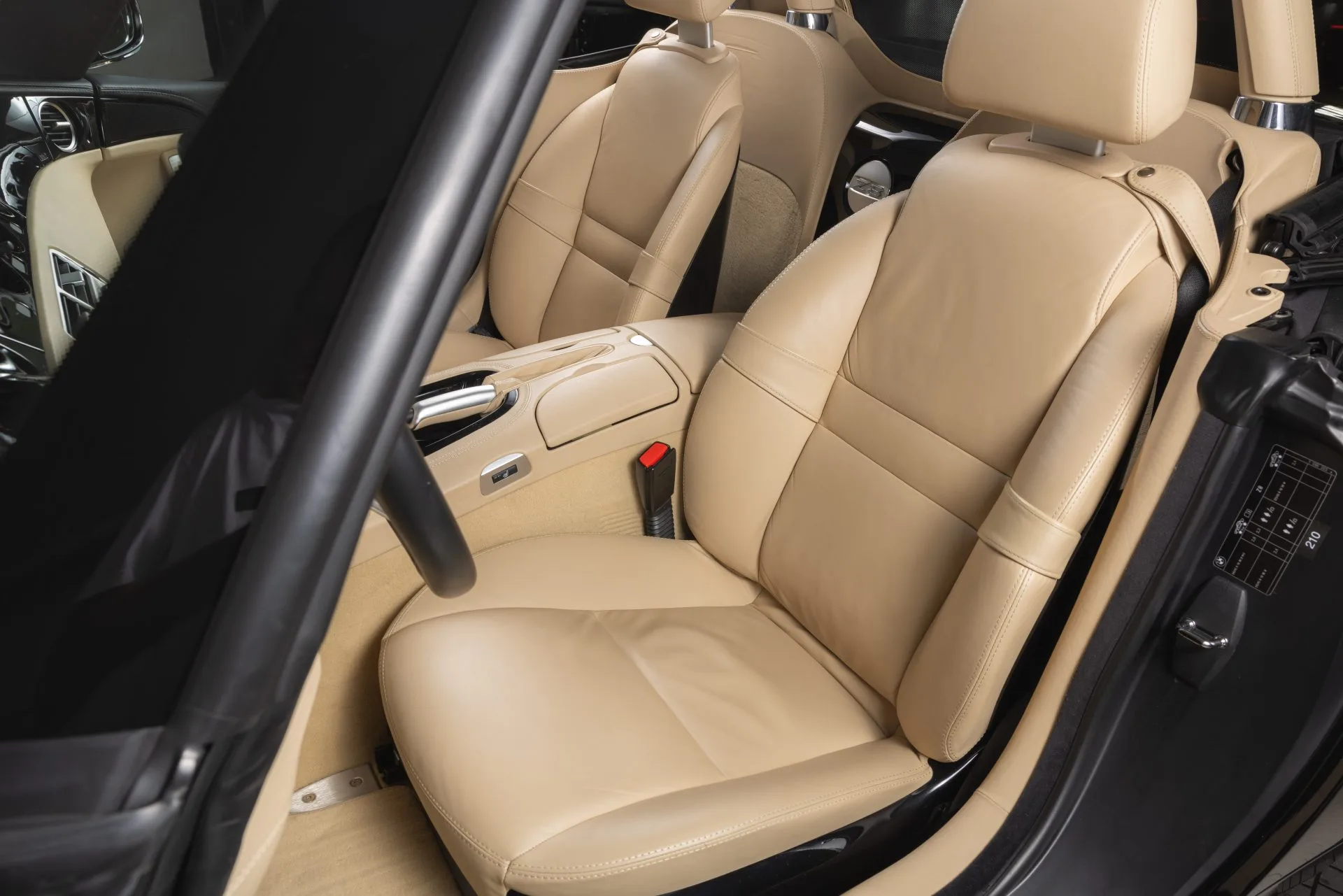 2002 BMW Z8, 18/27