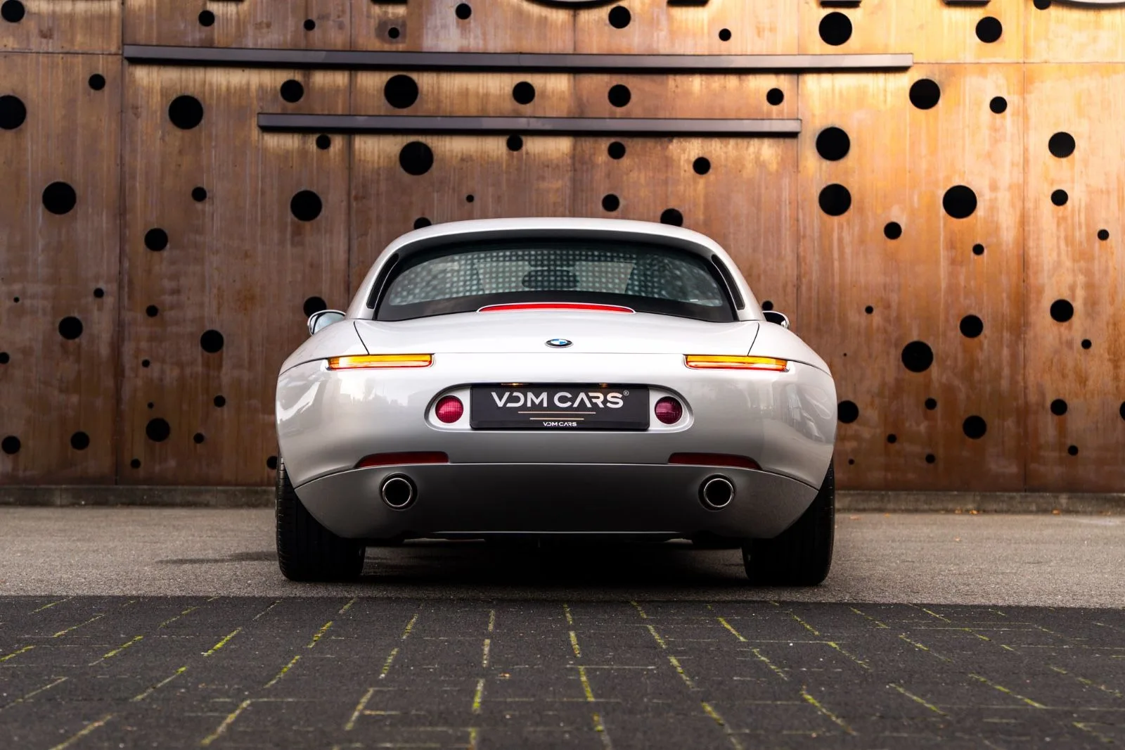 2002 BMW Z8, 8/30