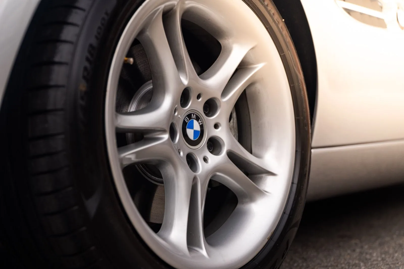 2002 BMW Z8, 14/30