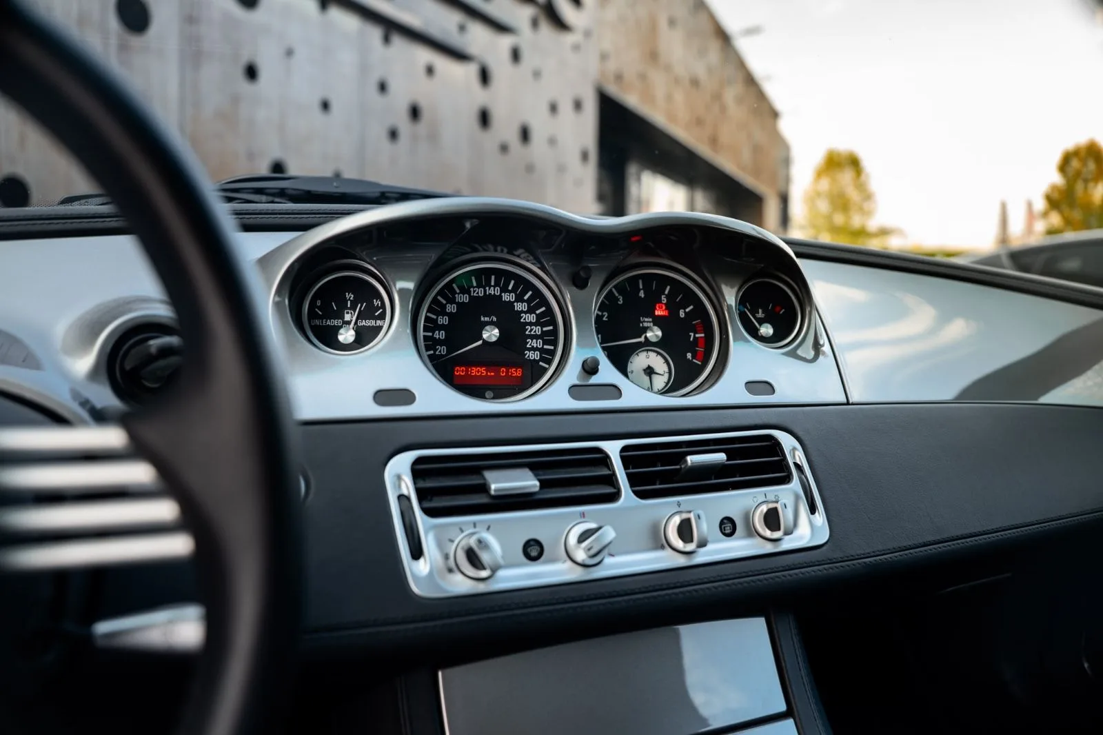 2002 BMW Z8, 20/30