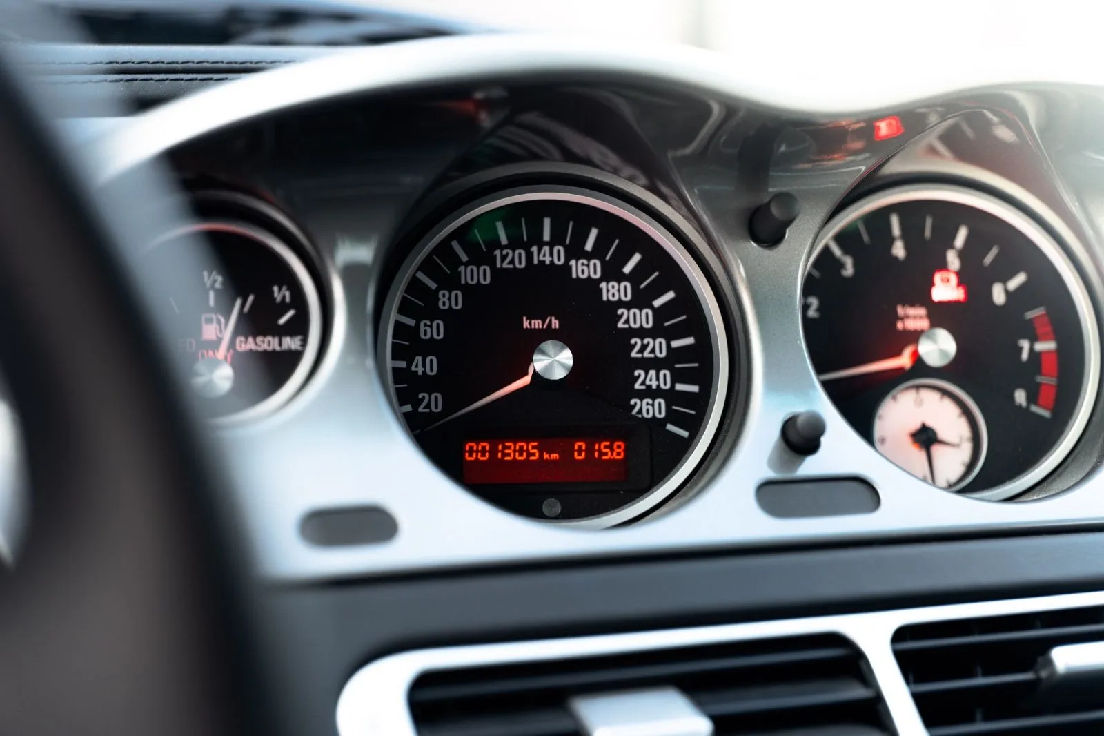 2002 BMW Z8, 22/30
