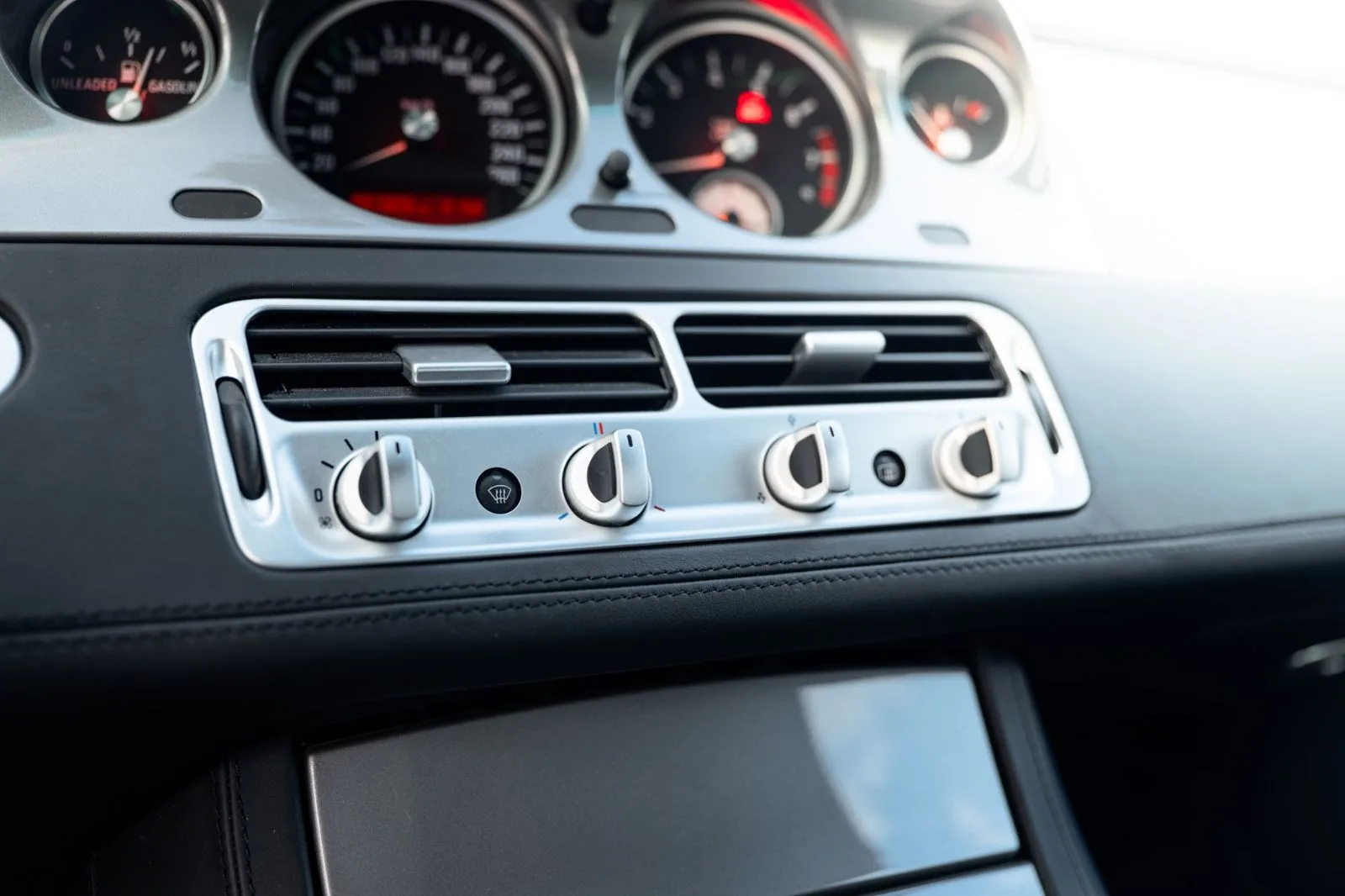 2002 BMW Z8, 23/30