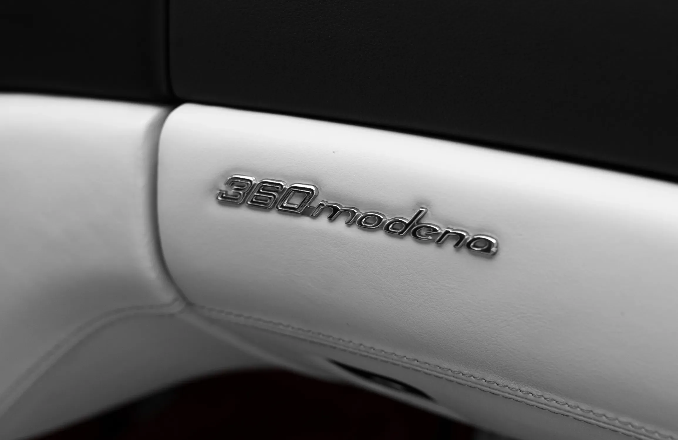 2002 Ferrari 360 Modena, 16/28