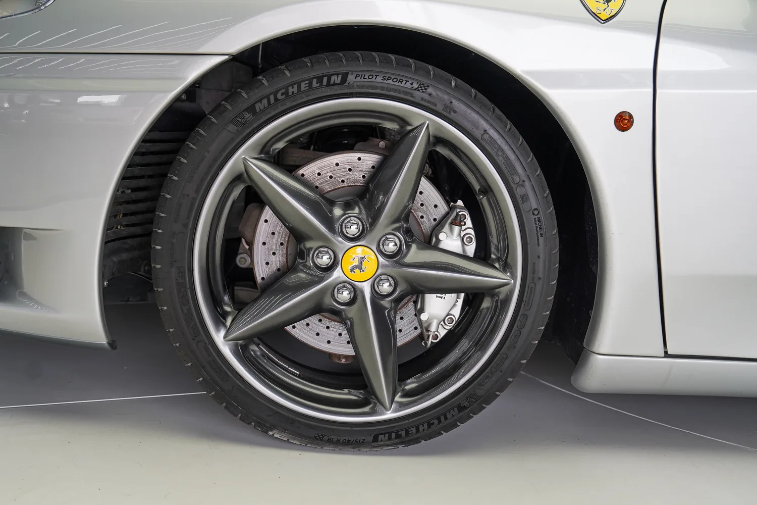 2002 Ferrari 360 Spider, 6/13