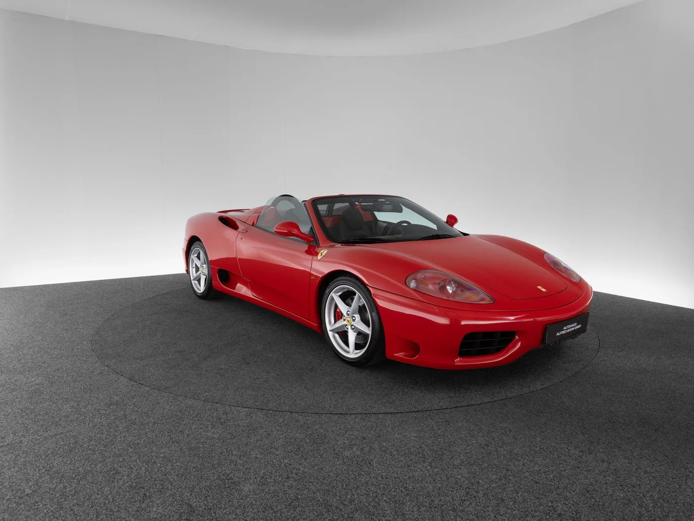2002 Ferrari 360 Spider angeboten von einem Fachhändler in Singen, Deutschland, Foto 3 von 15
