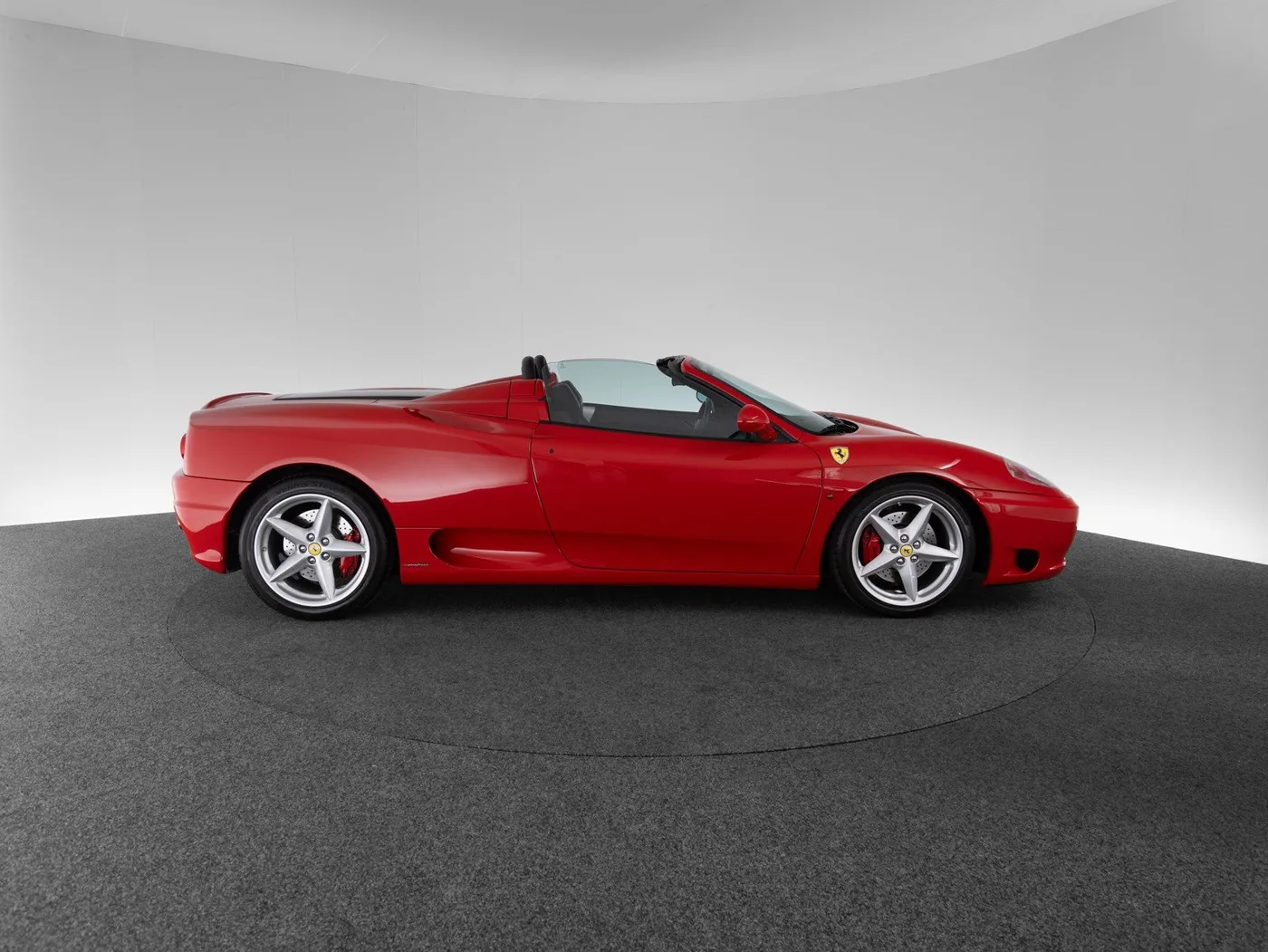 2002 Ferrari 360 Spider angeboten von einem Fachhändler in Singen, Deutschland, Foto 4 von 15