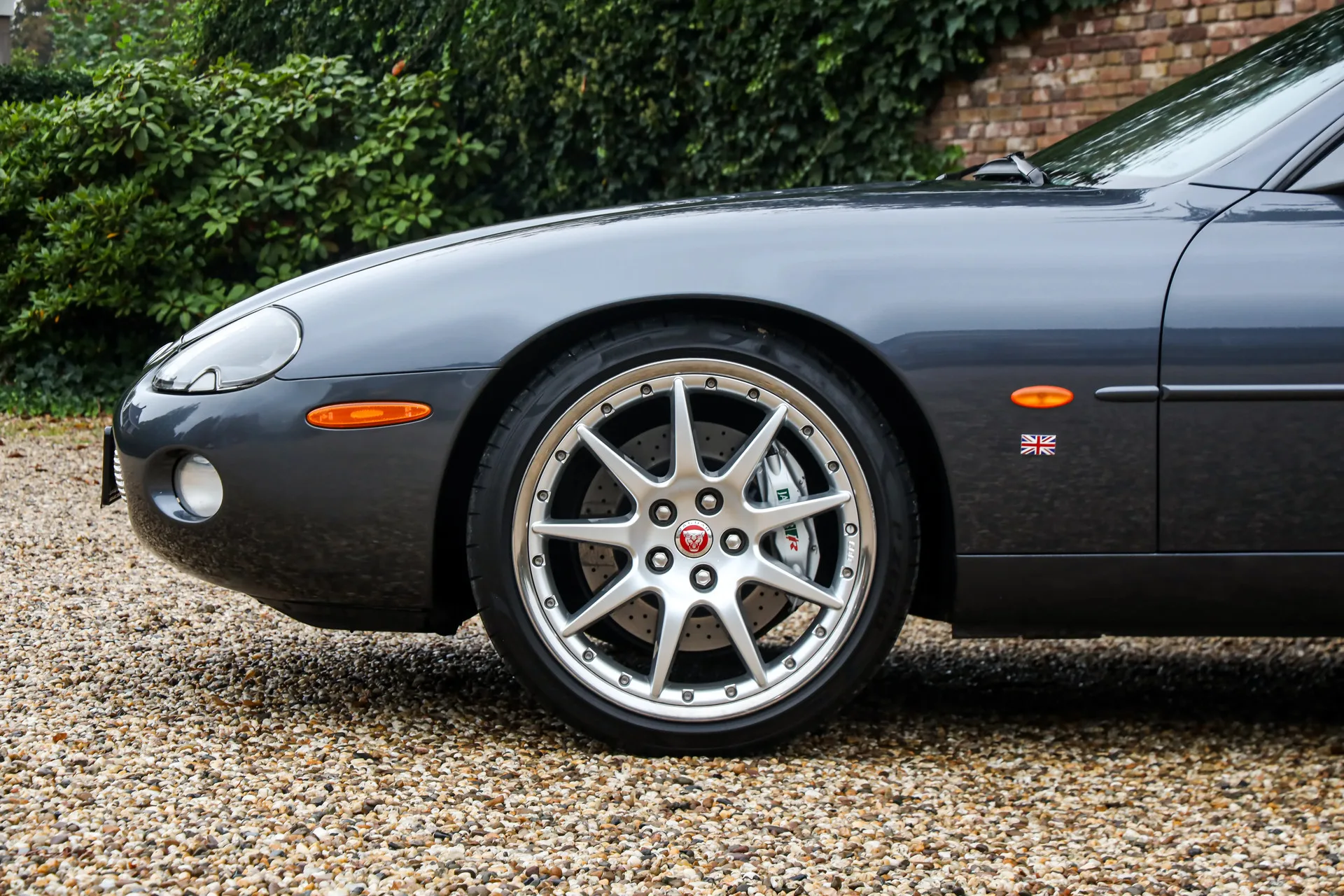 2002 Jaguar XK8 Coupé 4.2, 13/30